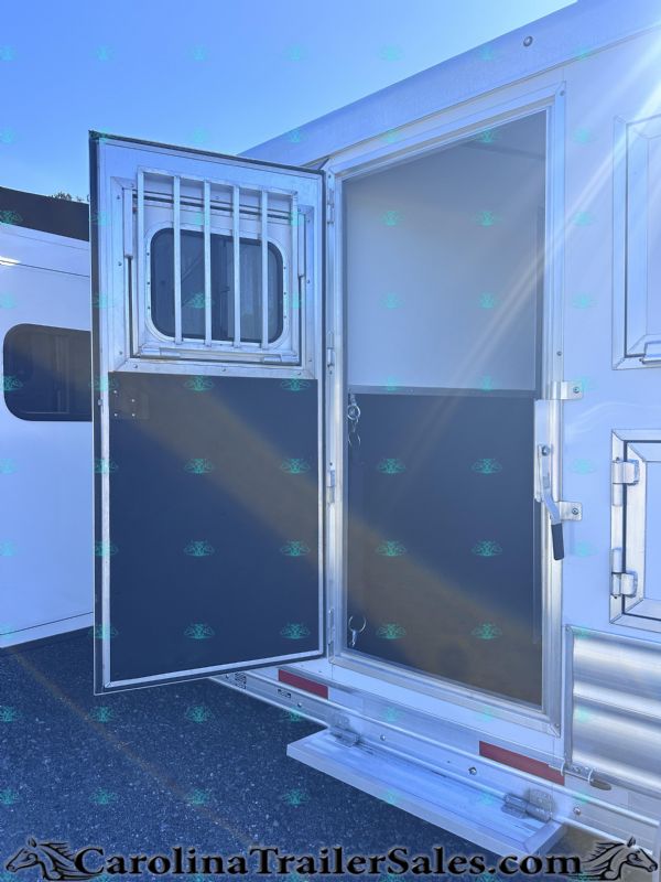 Used Horse Trailers for Sale