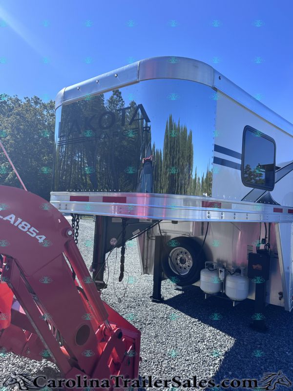 Used Horse Trailers for Sale