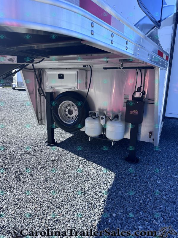 Used Horse Trailers for Sale
