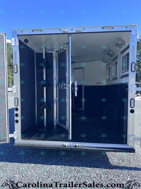 Used Horse Trailers for Sale