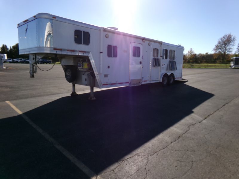 Used Horse Trailers for Sale