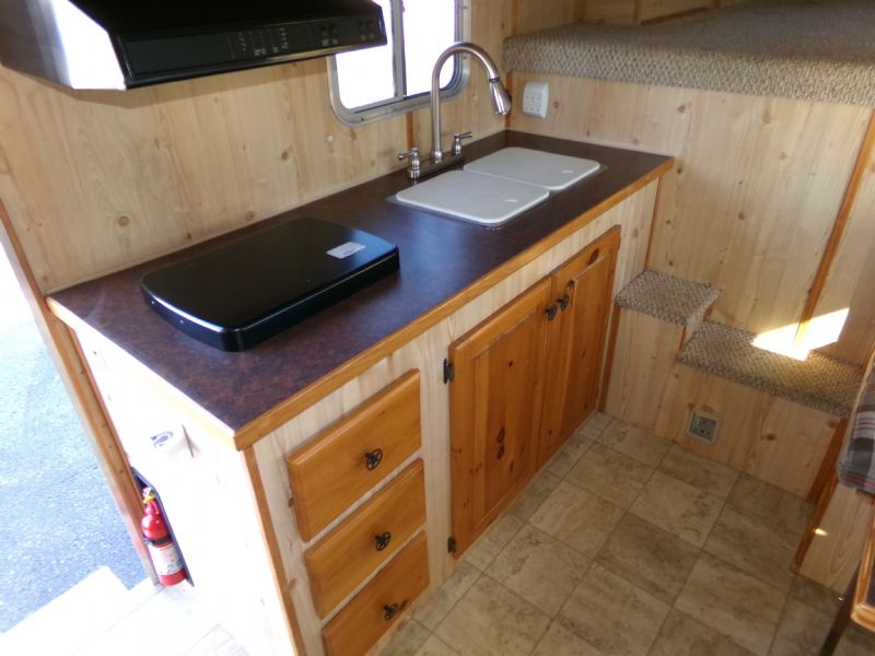 Used Horse Trailers for Sale