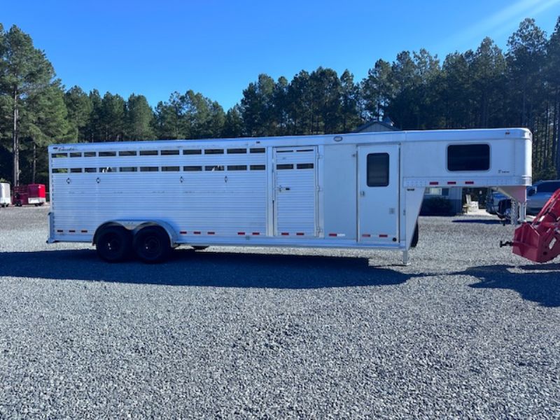 Used Horse Trailers for Sale