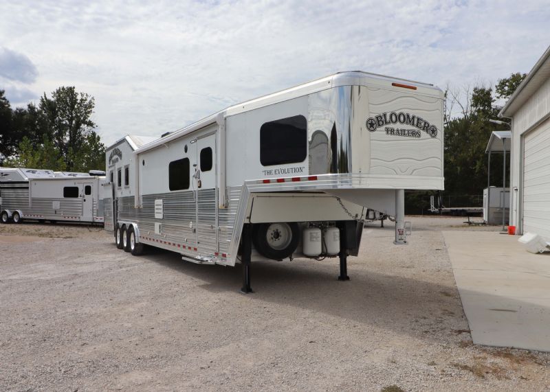 Used Horse Trailers for Sale