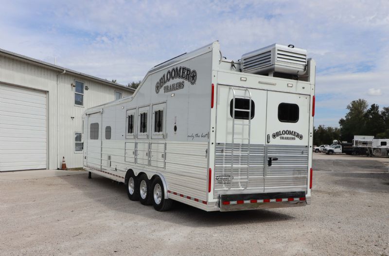 Used Horse Trailers for Sale