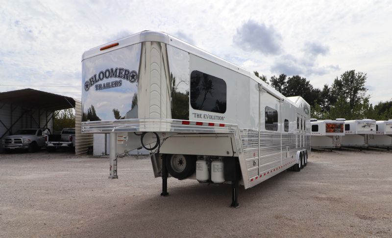 Used Horse Trailers for Sale