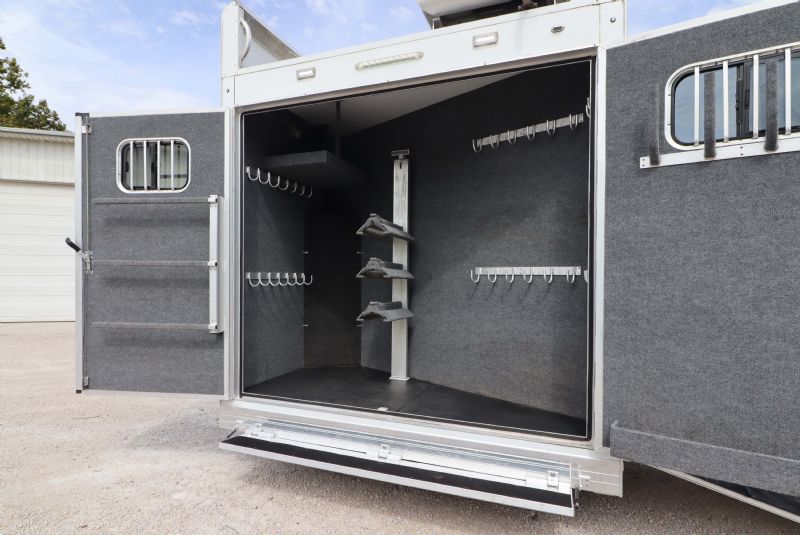 Used Horse Trailers for Sale