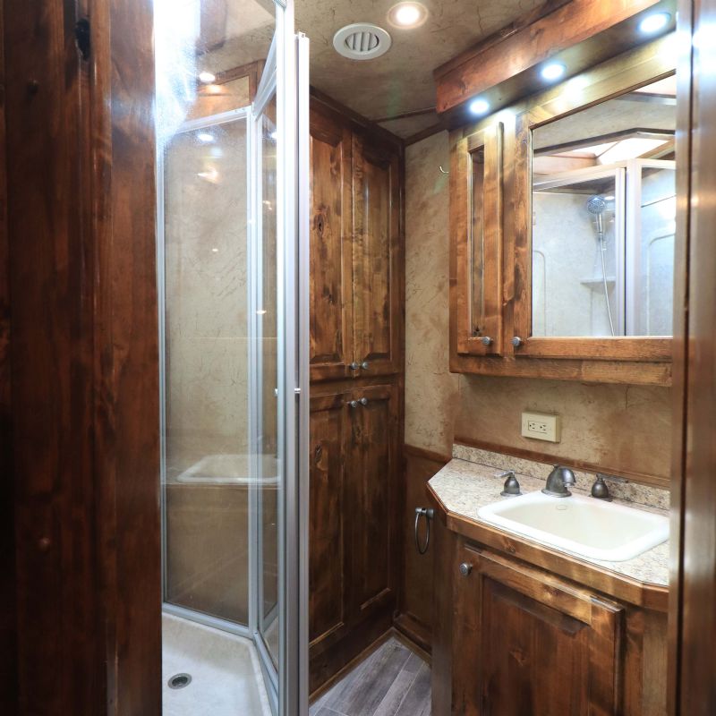 Used Horse Trailers for Sale