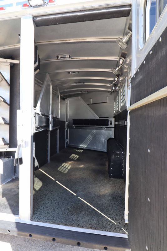 Used Horse Trailers for Sale