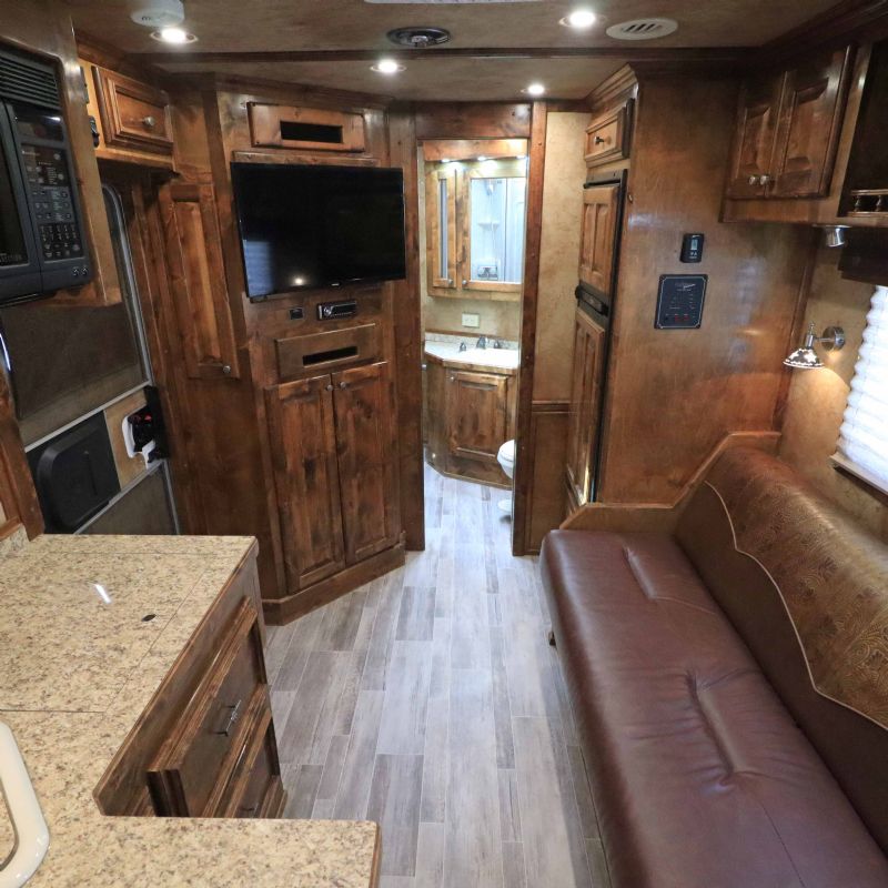 Used Horse Trailers for Sale
