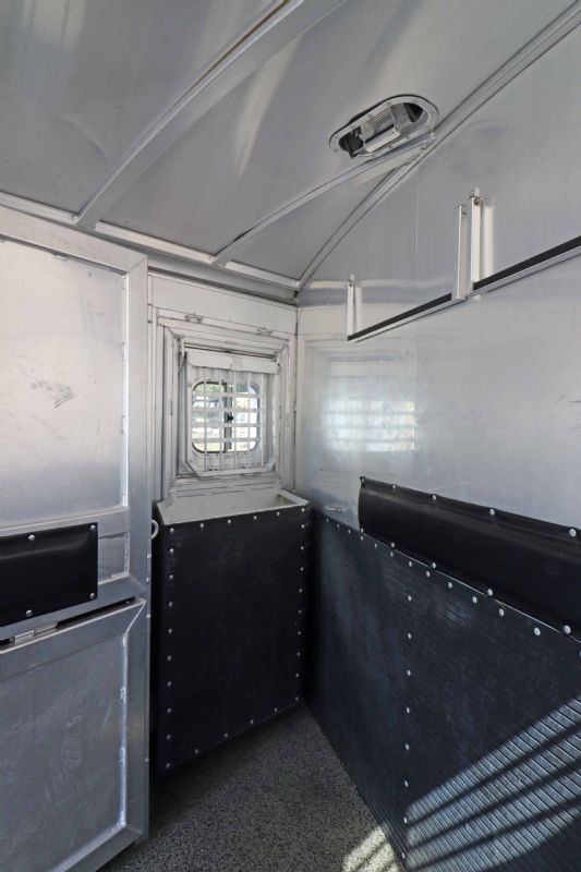 Used Horse Trailers for Sale